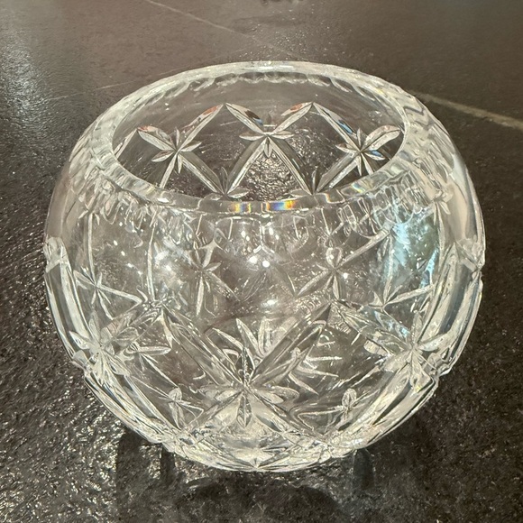 Stunning Vintage Full Lead Crystal Rose Vase ~ Crystal Bowl - Picture 10 of 13